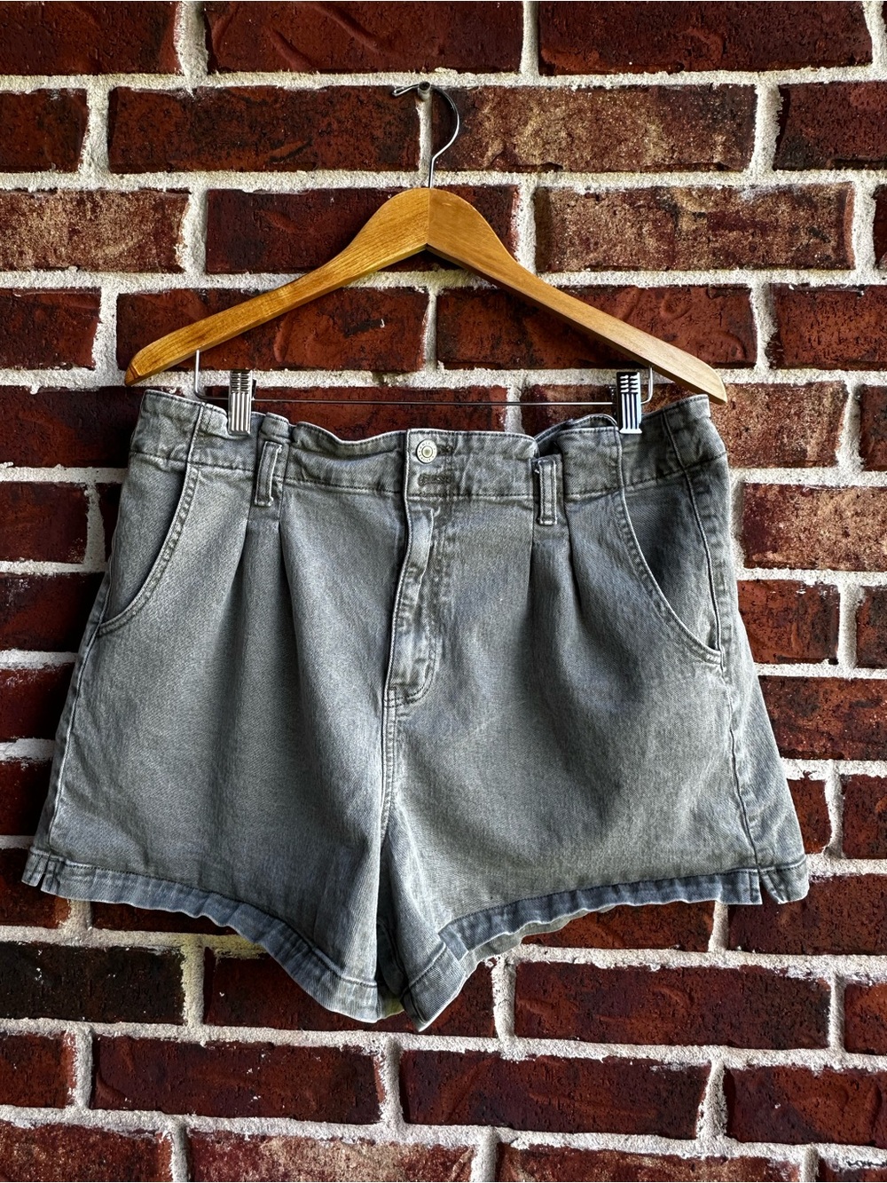 American Eagle Outfitters Gray High-Rise Denim Shorts